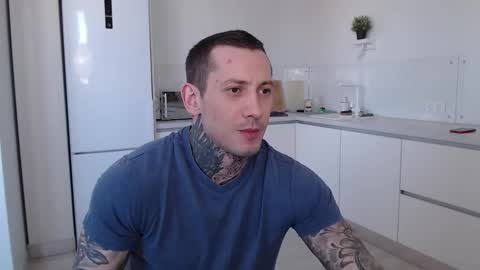 Snapshot of victor_rhino chatting on 03/17/26, 11:13 Victor rhinoff online show from 03/17/26, 11:13