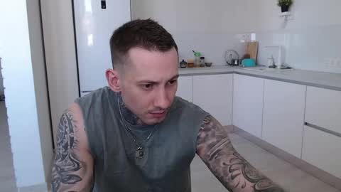 Snapshot of victor_rhino chatting on 04/02/26, 12:03 Victor rhinoff online show from 04/02/26, 12:03