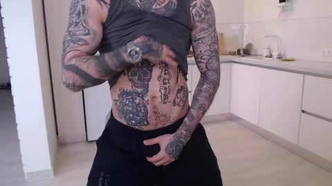 Snapshot of victor_rhino chatting on 04/06/26, 12:50 Victor rhinoff online show from 04/06/26, 12:50