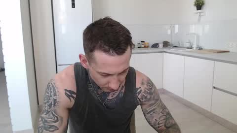 Snapshot of victor_rhino chatting on 04/08/26, 10:04 Victor rhinoff online show from 04/08/26, 10:04