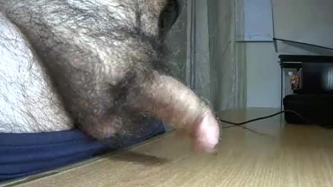 Snapshot of victorhume chatting on 11/14/25, 06:28 VictorHume online show from 11/14/25, 06:28