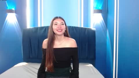 Snapshot of victoria017 chatting on 11/09/25, 05:39 Victoria online show from 11/09/25, 05:39