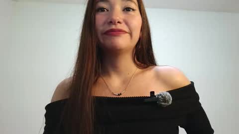 Snapshot of victoria017 chatting on 02/23/26, 04:10 Victoria online show from 02/23/26, 04:10