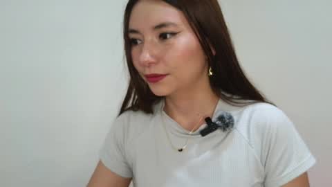 Snapshot of victoria017 chatting on 02/26/26, 04:44 Victoria online show from 02/26/26, 04:44