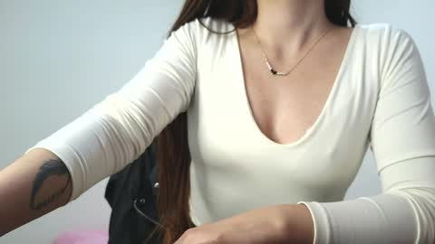 Snapshot of victoria017 chatting on 04/12/26, 04:50 Victoria online show from 04/12/26, 04:50