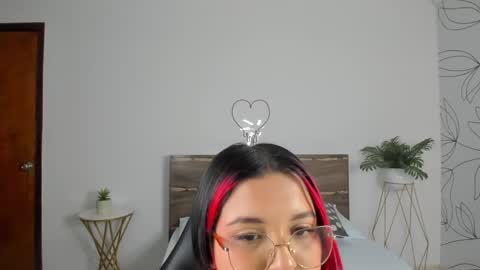 Victoria online show from 01/24/25, 11:59