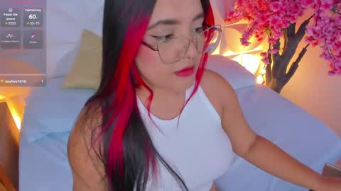 Victoria online show from 10/02/25, 07:43