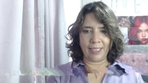 Snapshot of victoria25_meester chatting on 04/06/26, 02:18 Hi guys Im victoria Be the one who can control me in PVT online show from 04/06/26, 02:18