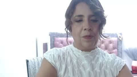 Snapshot of victoria25_meester chatting on 05/02/26, 04:01 Hi guys Im victoria Be the one who can control me in PVT online show from 05/02/26, 04:01