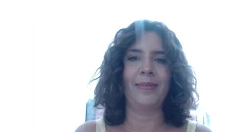 Snapshot of victoria25_meester chatting on 06/08/26, 03:34 Hi guys Im victoria Be the one who can control me in PVT online show from 06/08/26, 03:34