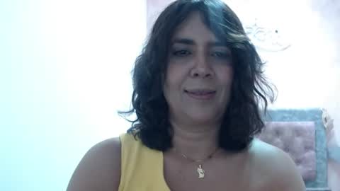 Snapshot of victoria25_meester chatting on 06/18/26, 04:00 Hi guys Im victoria Be the one who can control me in PVT online show from 06/18/26, 04:00