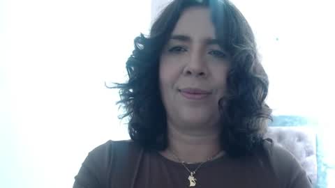 Snapshot of victoria25_meester chatting on 06/23/26, 03:10 Hi guys Im victoria Be the one who can control me in PVT online show from 06/23/26, 03:10