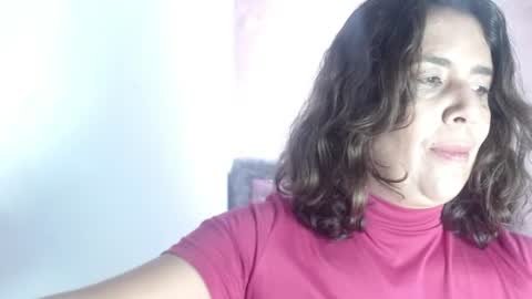 Snapshot of victoria25_meester chatting on 07/21/26, 07:05 Hi guys Im victoria Be the one who can control me in PVT online show from 07/21/26, 07:05