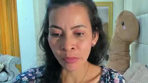 Snapshot of victoria__grey_ chatting on 03/18/26, 07:06 Victoria grey online show from 03/18/26, 07:06