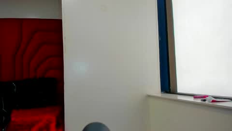 Snapshot of victoria__grey_ chatting on 05/13/26, 06:05 Victoria grey online show from 05/13/26, 06:05