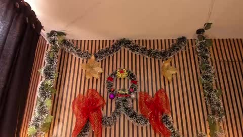 victorira online show from 12/14/24, 09:24