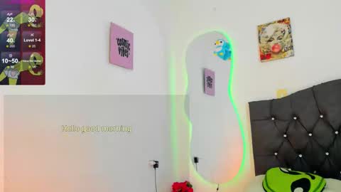 Victoria  independent model online show from 10/20/25, 05:13