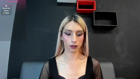 Snapshot of victoria_badgal chatting on 12/12/24, 08:43 Victoria online show from 12/12/24, 08:43