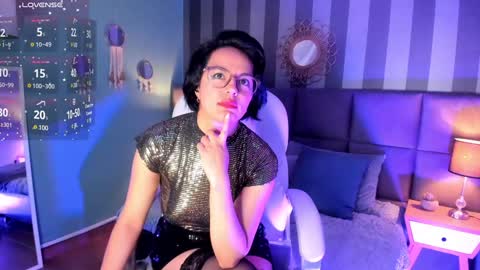 Snapshot of victoria_byte chatting on 02/06/25, 12:37 Victoria online show from 02/06/25, 12:37