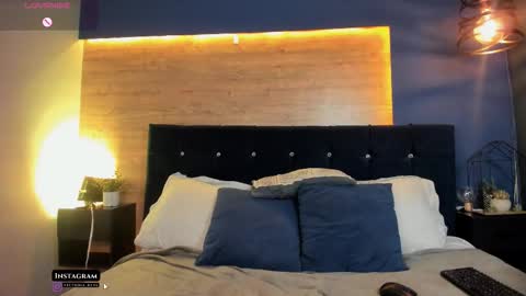 Snapshot of victoria_byte chatting on 10/23/25, 09:46 Victoria online show from 10/23/25, 09:46