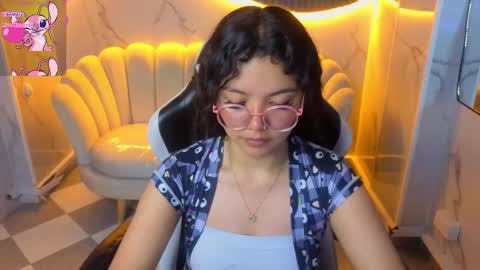 victoria_castillo_b online show from 03/02/26, 08:04