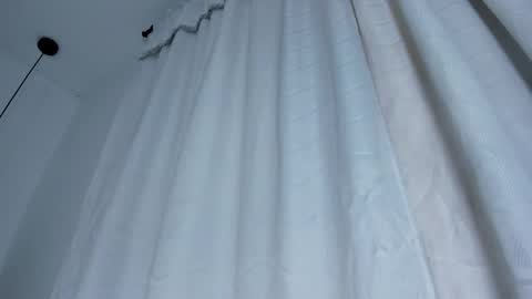 valentina online show from 10/19/25, 11:33