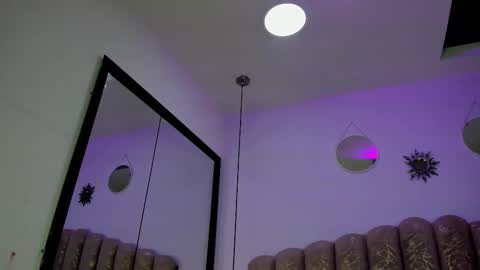 valentina online show from 02/19/26, 12:12