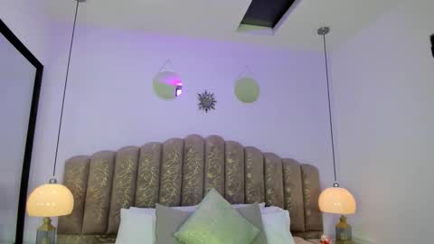 valentina online show from 02/22/26, 12:15