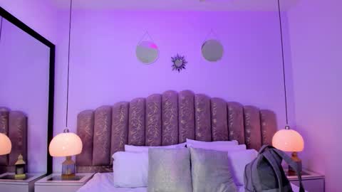 valentina online show from 02/25/26, 12:26