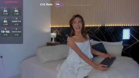 Snapshot of victoria_decapri chatting on 11/13/25, 12:48 victoria online show from 11/13/25, 12:48