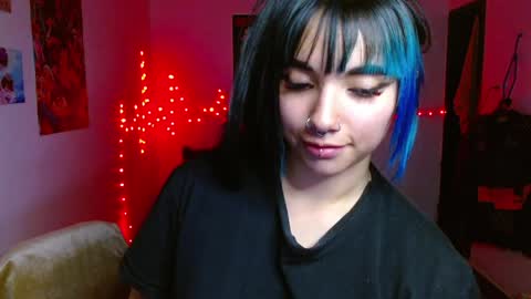 Snapshot of victoria_goddes chatting on 04/08/26, 04:12 victoria online show from 04/08/26, 04:12