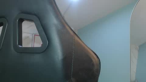 Snapshot of victoria_hernandez_t chatting on 05/06/26, 01:16 Victoria online show from 05/06/26, 01:16