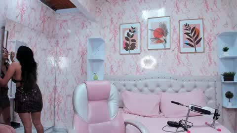 Victoria Houston  online show from 01/12/25, 03:28