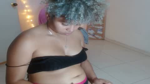 VICKY online show from 12/19/24, 02:23