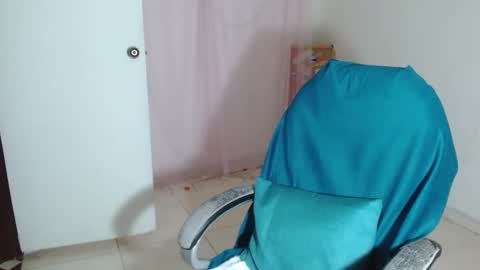 VICKY online show from 12/29/24, 06:56