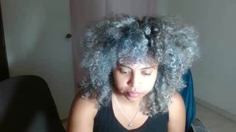 VICKY online show from 02/01/25, 07:57