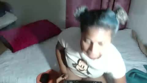 VICKY online show from 02/06/25, 08:29