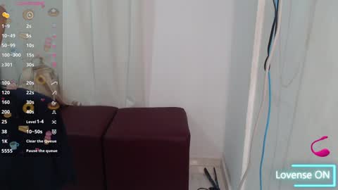 Snapshot of victoria_milf06 chatting on 01/10/25, 09:34 victoria online show from 01/10/25, 09:34