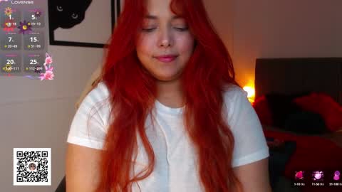 Snapshot of victoria_monteroo chatting on 12/30/24, 01:26 Call me Vic online show from 12/30/24, 01:26