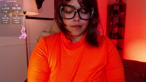 Snapshot of victoria_monteroo chatting on 01/30/25, 02:38 Call me Vic online show from 01/30/25, 02:38