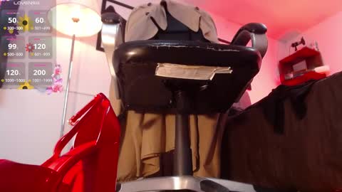 Snapshot of victoria_monteroo chatting on 03/05/25, 04:02 Call me Vic online show from 03/05/25, 04:02