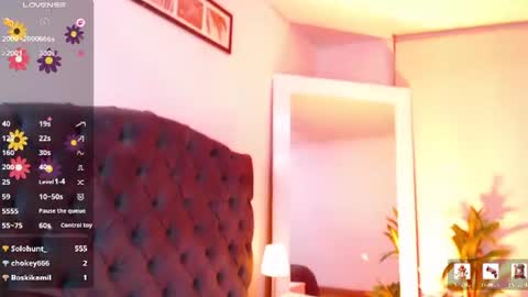 Snapshot of victoria_monteroo chatting on 06/20/26, 12:03 Call me Vic online show from 06/20/26, 12:03