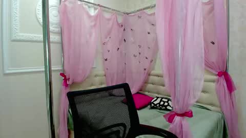 Victoria  online show from 01/16/26, 12:09