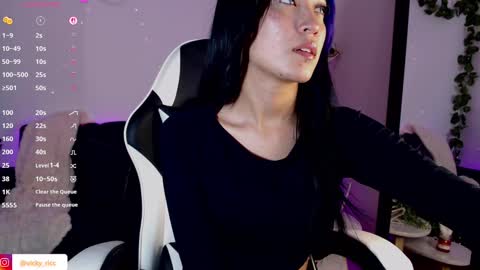 Victoria  online show from 09/12/25, 03:50