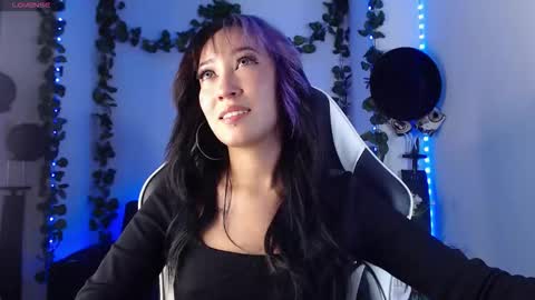 Snapshot of victoria_ricci_a chatting on 11/20/25, 06:02 Victoria online show from 11/20/25, 06:02