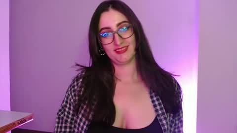 Victoria online show from 01/16/25, 11:48