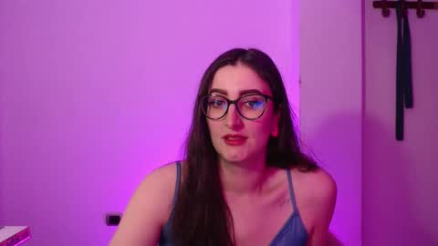 Victoria online show from 10/07/25, 08:50