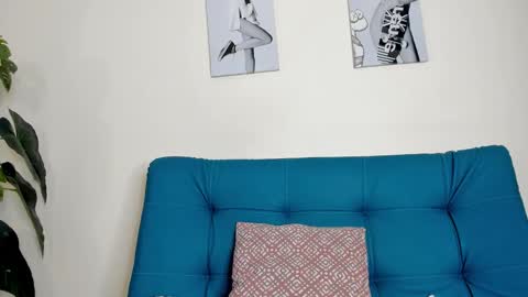 VICTORIA  online show from 02/20/26, 01:11