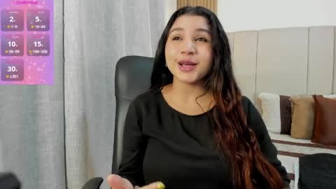 Snapshot of victoria_rossee chatting on 04/10/26, 12:32 VICTORIA online show from 04/10/26, 12:32