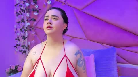 Victoria online show from 10/27/25, 08:13